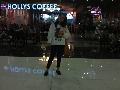 vienillarevie's profile picture. 