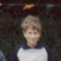 Exiled Swindon Town and Bath Rugby fan. Runner and infrequent squash player. Junior rugby coach.