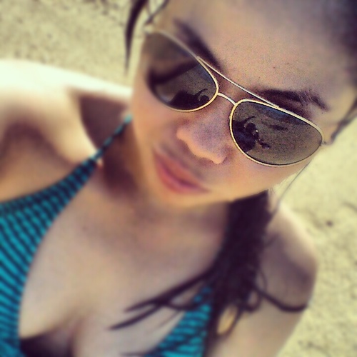 ur_s3norita's profile picture. an ORIGINAL is always worth more than a copy, so be URself