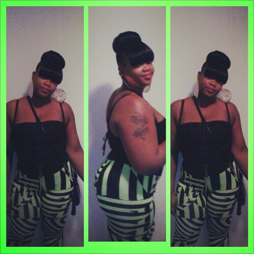 I mind my own, fuck another bitch bidness!!!