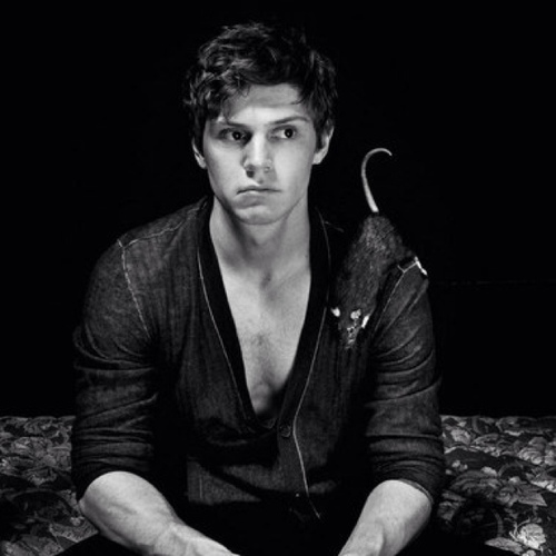 Slytherin. I play The muggle instrument drums, for fun. I drink, for fun. I do everything, for fun. Bi. [Multi RP]