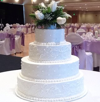 Owner of Lorenzo's Frostburg Bakery. Cake decorator/designer.