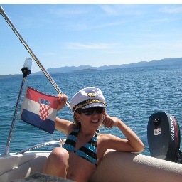 Elkee!:)