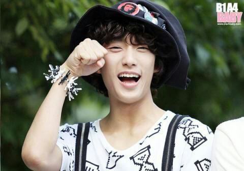 BB*ちゃにくろんよりアカウント乗り換えしました。B1A4専用アカウントです(*^^*)