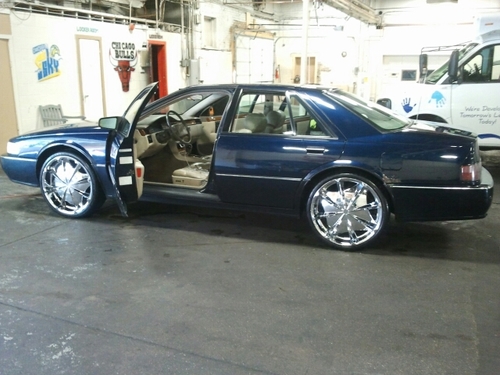 Dont follow me ta hate on me follow me if u like chasin paper