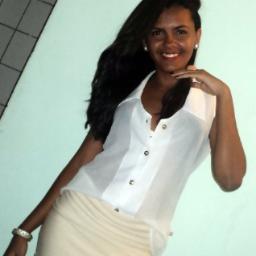 Simples, Discreta e Objetiva !  (: