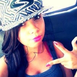 A Priiincesinha que não Nasceeu para ficar preza no castelo,mais sim para Enfrentar A realidade Com a Cabeça Erguiida ~ ♥
Me segue meus amores