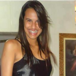 Dias iguais não sei se estou perto ou longe demais, se peguei o rumo certo ou errado. Sei apenas que sigo em frente, vivendo dias iguais de forma diferente.