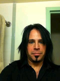 jdiangello's profile picture. Run 4 life, Metal head, foie gras, NFL junkie, Yankees, Bourdain, dittohead, Iron Maiden