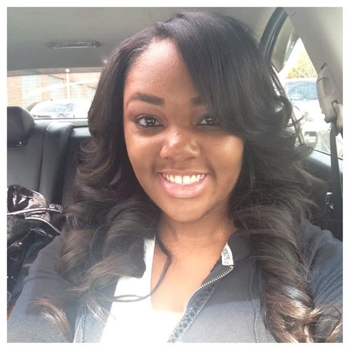 Im Bri. Sophomore at MT #teamMTSU. Im just cool and laid back.