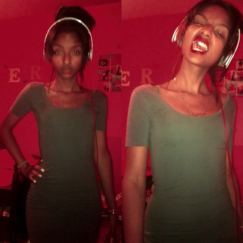 Ashley bautista 17 years old, Young female rapper whos on the rode to rich and fame ✨