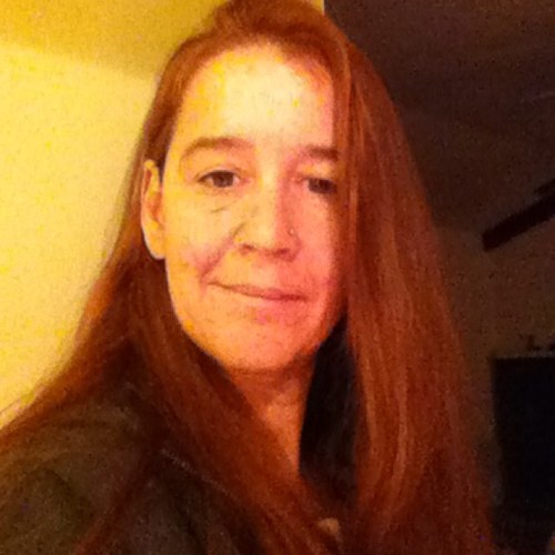 I am me~ I was meant to have lived in the 70s ! I love art, walks, anything rustic, animals. Big dreamer not motovated! Need to meet friends in Vt.