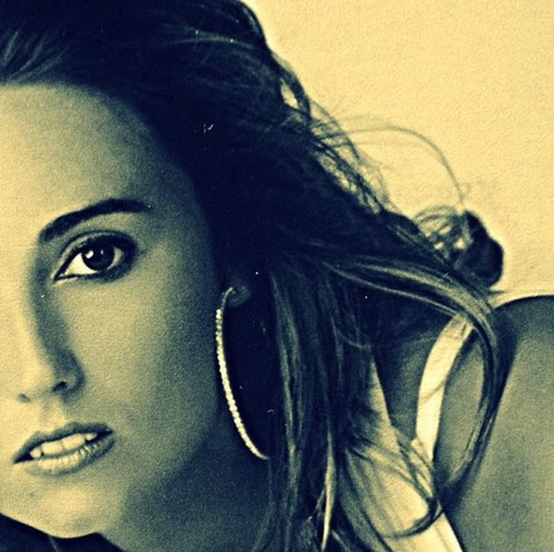 RosarioRub's profile picture. Psicóloga y Coach Deportiva. Psicología, Educación y Deporte. Apasionada de la vida y del deporte. "Detrás de tus mayores retos están tus mayores éxitos"