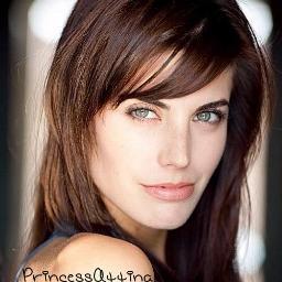 Until I'm crown Queen of Atlantica, my job is to keep my sisters in line. Easier to rule the Seven Seas. [@FairytalesRemix | #TheLittleMermaid RP | MP]