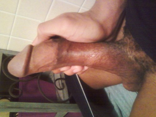 i love v cuts & penis if you need me text me . my names cameron porter 9808757408