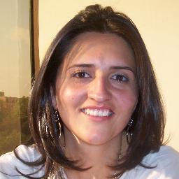 Psicóloga, Empresaria en el sector Inmobiliario.