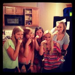 TiffanyTurner02's profile picture. 