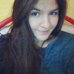 Estudiante de Publicidad en DuocUC / Sencilla, alegre, Amante de las cosas nuevas y del Carpe Diem