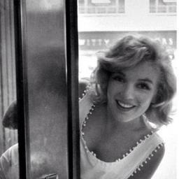just an ordinary 17 year old girl living in a world of make believe, marilyn is always with us ♡ 1926-forever ♡