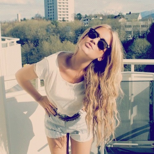 Love life to the fullest :* embrace it, with no regrets