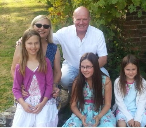 _suteruk's profile picture. 