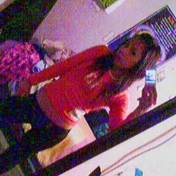 Little Monster de corazon+amame o djema libre .....be free:)#FOLLOW &#UNFOLLOW back si me caes bien :)**