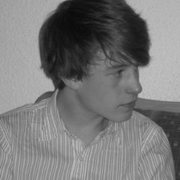 ratatouillemiam's profile picture. J'aime ratatouille comme l'indique mon nom. Sinon ba RAS pas besoin d'autant de signes pour faire ma bio...