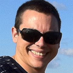 irvingsuna's profile picture. publicitário, ilustrador, sócio-diretor de criação da @fishybr, timbaubense, baterista, cristão e alvirrubro. tudo junto e misturado.