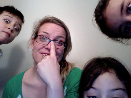 rnerdymom's profile picture. I hold on to things, until they answer me back then they are  on their own.