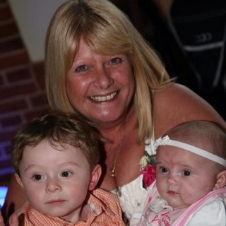 sweetsuzie121's profile picture. 