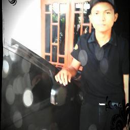 I love my life because Jesus always with me everytime and everywhere :) So I try to learn to be what You want (˘ʃƪ˘)
