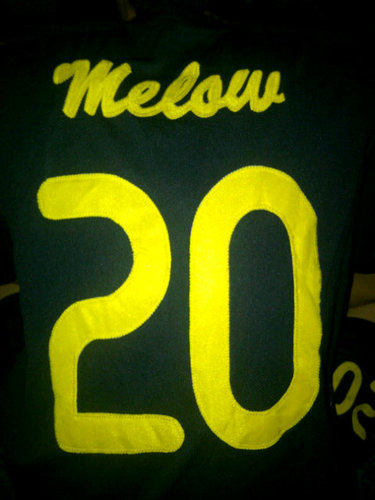 Vdromelow's profile picture. 