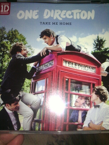 hello my name is gaby i love @onedirection would love to meet them some day @Real_Liam_Payne @Harry_Styles @LouisTomlinson @zaynmalik @Niallofficial