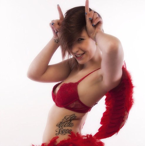 JvanTerrorcore's profile picture. Tattoo/Piercingaddicted - Model - Gabber - Terrorhead