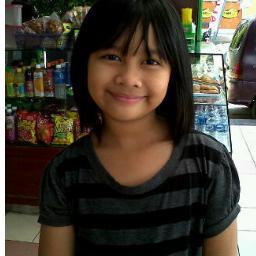 5cm. kita taruh citacita kita tepat di dahi kita 5cm