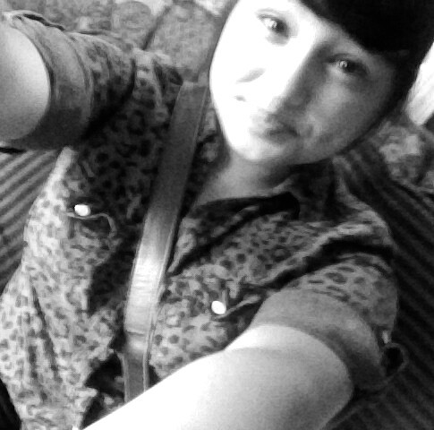 hey u yea u follow me please
