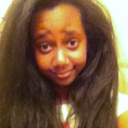 HI EVERYONE! my name is ferida!  something i LOVE TO DEATH is one direction! i love singing and doing kaeroke!