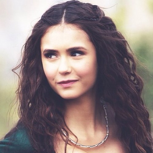 featherfaux's profile picture. никога няма да вземе красиво момиче за даденост.