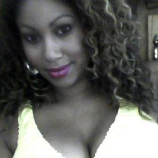 i talk about what ive been through what im going through and what i feel. i dont bite my tounge..I love all my followers i follow bk