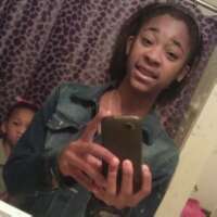 #TeaamSinglee
•Mixeed Breed 
•Black | Whitee 
•Ii Bitees My Tonguee For No Hoees &'& R.I.P Freddy E.
--Signedd, Kemyraa Ashantaee ♥