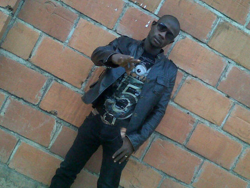 crackmoneylee's profile picture. Am crack money lee,from suleja niger state...
