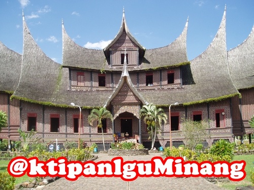 Sanak minang ataupun nan indak Minang. Follow awak dih! Balogu-logu ciek awak lu @ktipanlguMinang ~