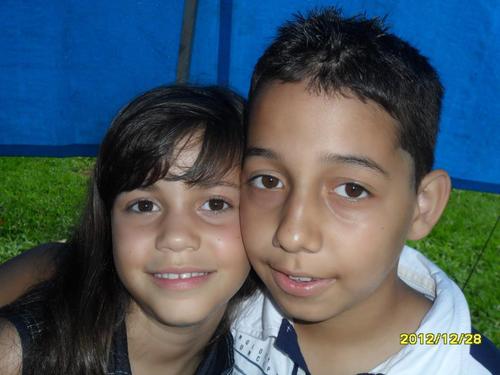 Aninha03050003's profile picture. 