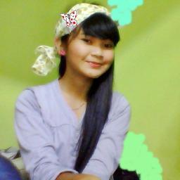 lisa_hesti's profile picture. 