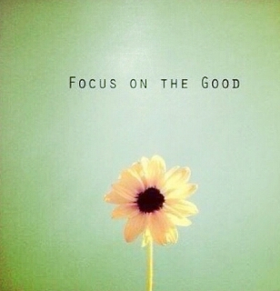 tweet me reasons and pictures to be happy and i will post them! :) personal twitter: @gl0balinfluence