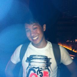 I just want to be a happy leonggyy ):