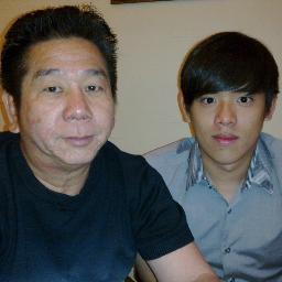 rivaldi_wang's profile picture. Happiness is my life. guitar and swimming are hobbies :D
Family is the 1st
Friends are the next :)