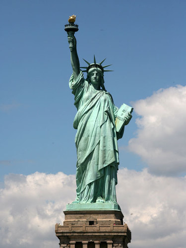 Statueonwheels's profile picture. The liberty lady is stuck on an island and cant move around. Wow. Talk about liberation.