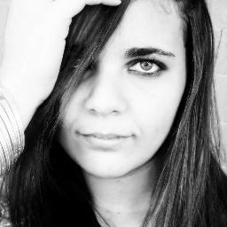 Minha imagem é você quem faz, e minha vida sou eu que vivo (y)   Msn : Nay-sbo@hotmail.com