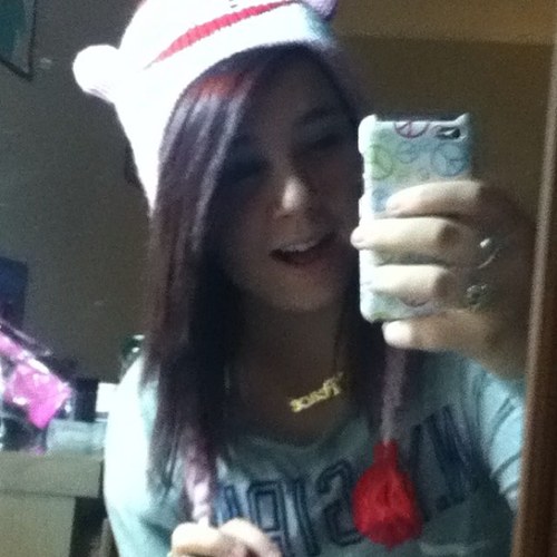 Hey Bitchez(:
